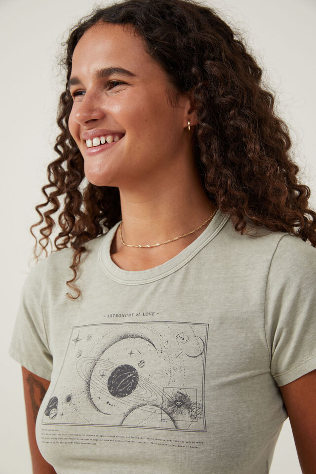 Crop Fit Graphic Tee, ASTRONOMY OF LOVE/DESERT SAGE