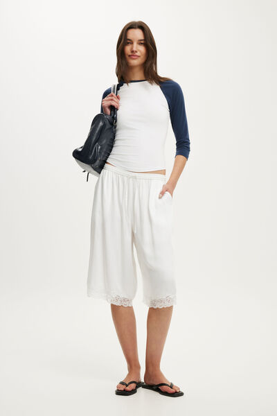Satin Long Line Short, WHITE