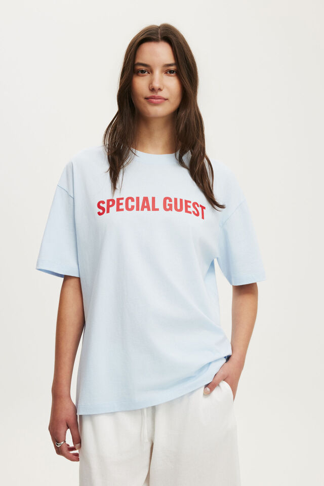 The Boxy Graphic Tee, SPECIAL GUEST / SEASIDE BLUE