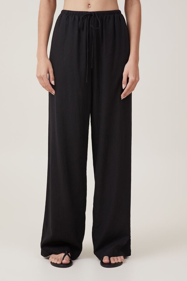 Cotton On Cotton On Low Rise Wide Leg Trousers in Black