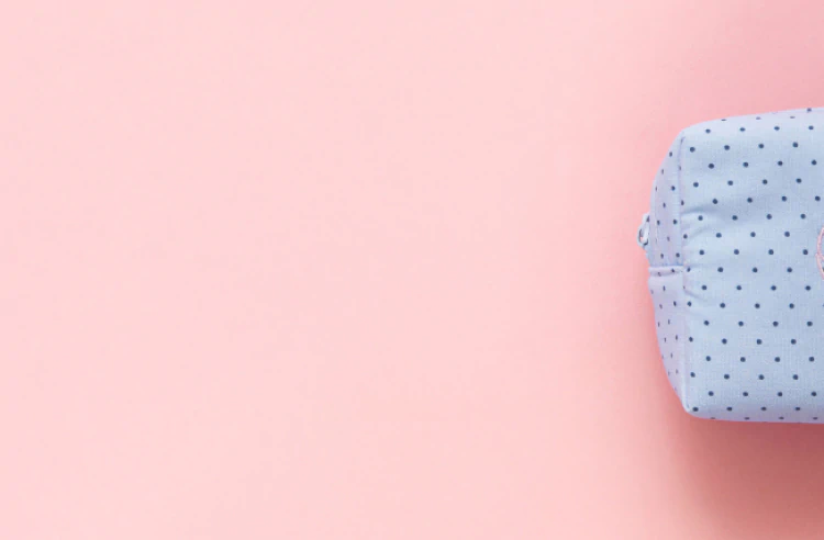 Free beauty bag with purchase $80+ Perks member exclusive. Click to sign up.