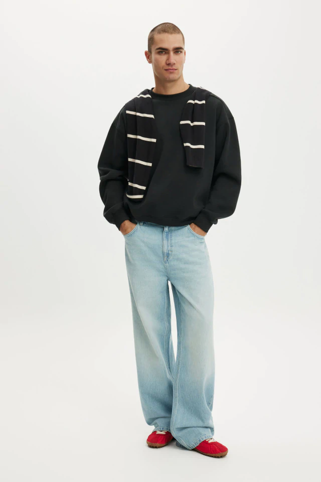 Relaxed Wide Jean £50