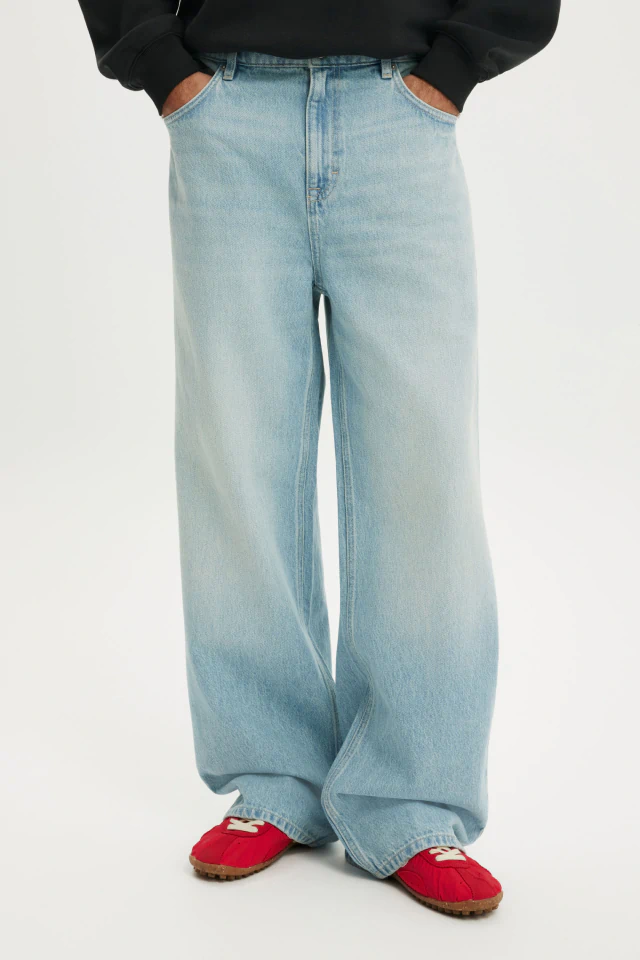Relaxed Wide Jean £50