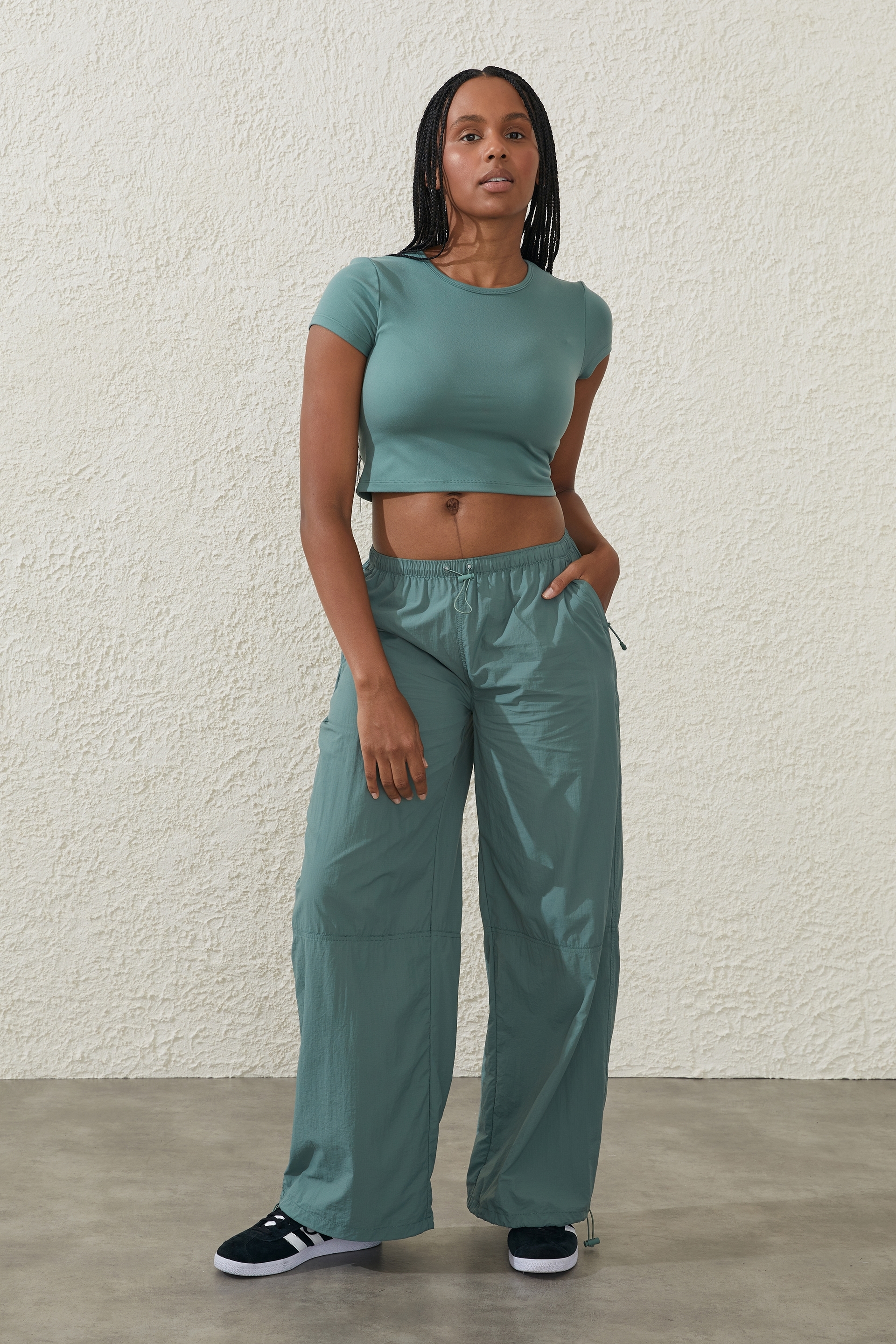 urban outfitters parachute pants