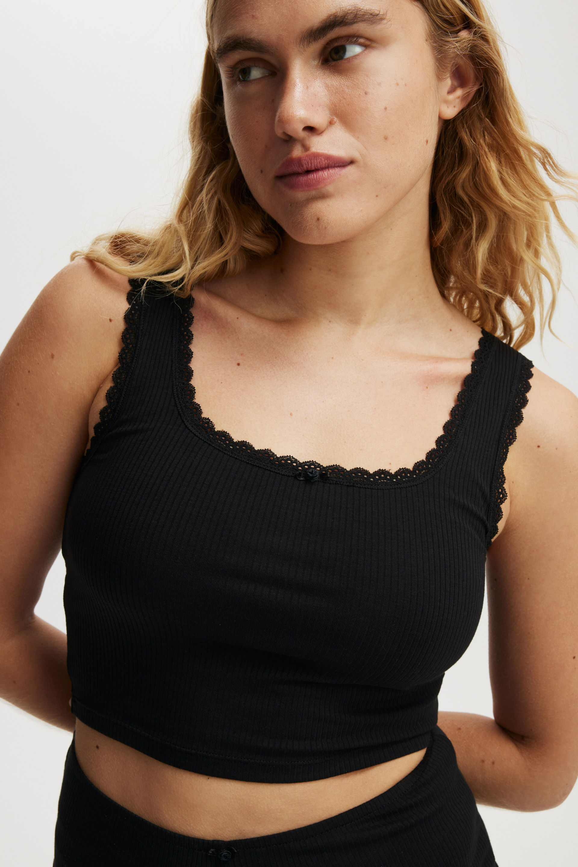 Ribbed Lace Trim Tank Top