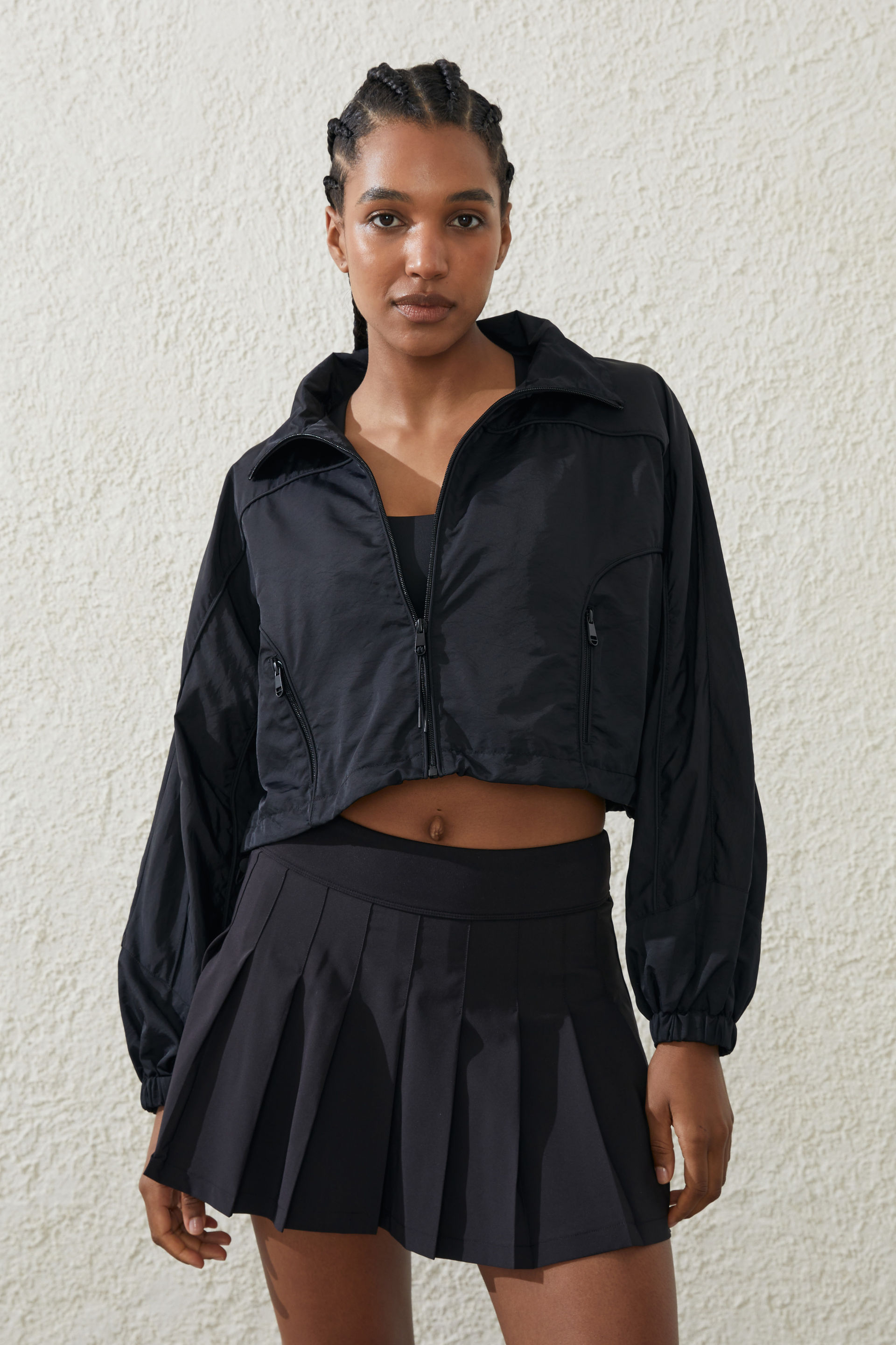 Body - Cropped Contrast Anorak - Black