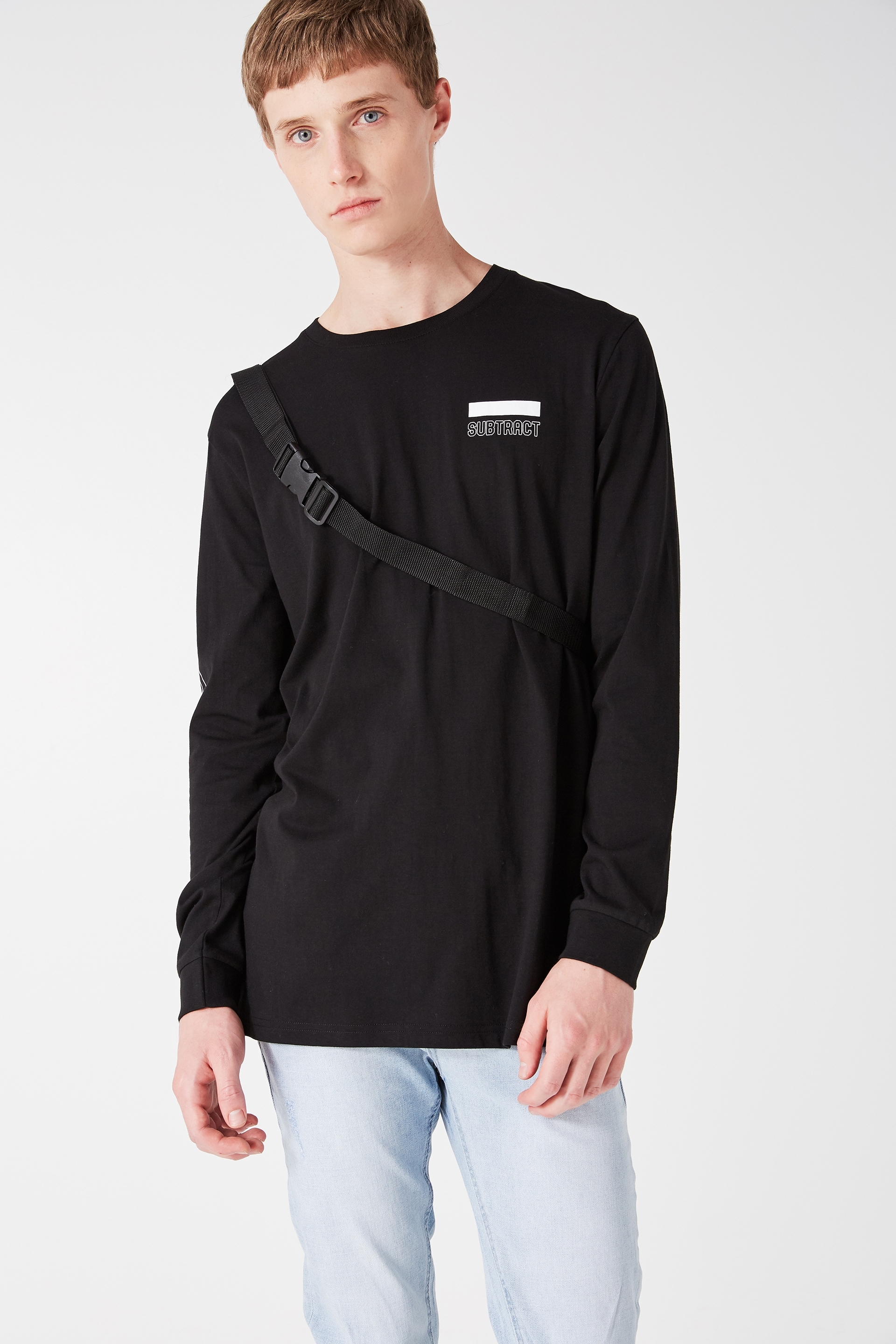Factorie - Ls Amped Tall Tee - Black/subtract