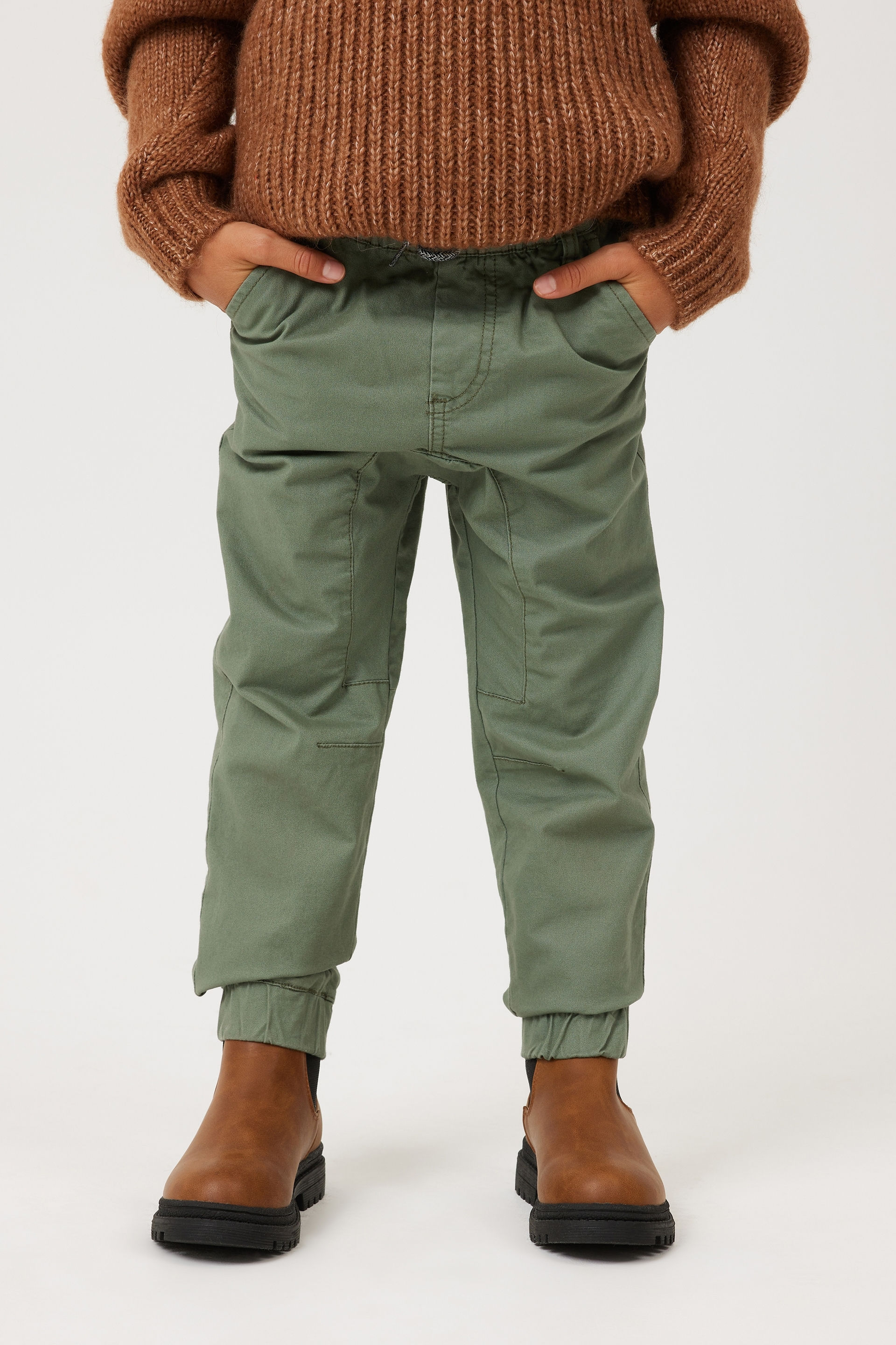 green cuffed pants