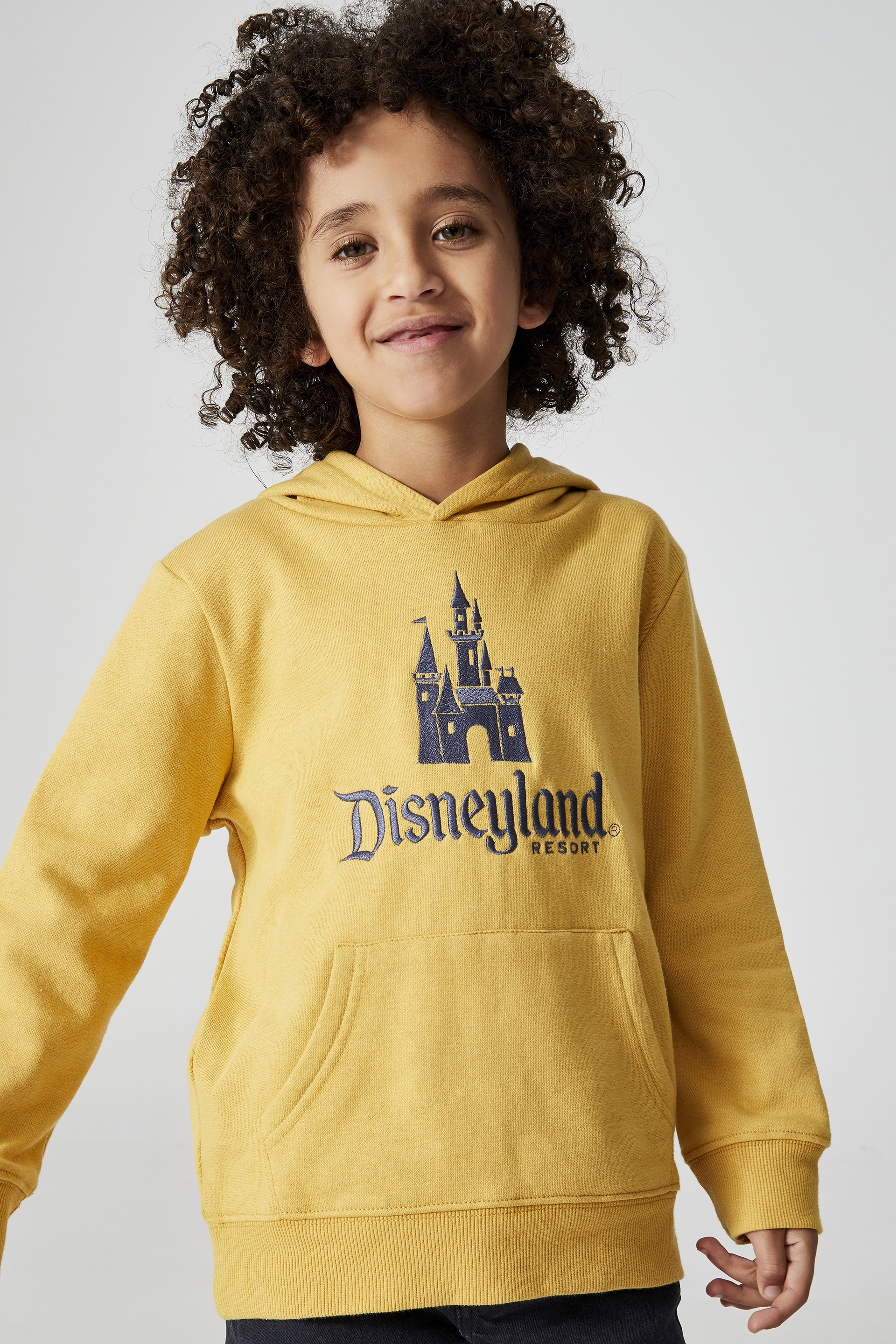 Cotton On Kids - Disneyland Hoodie - Lcn dis honey gold / disneyland castle