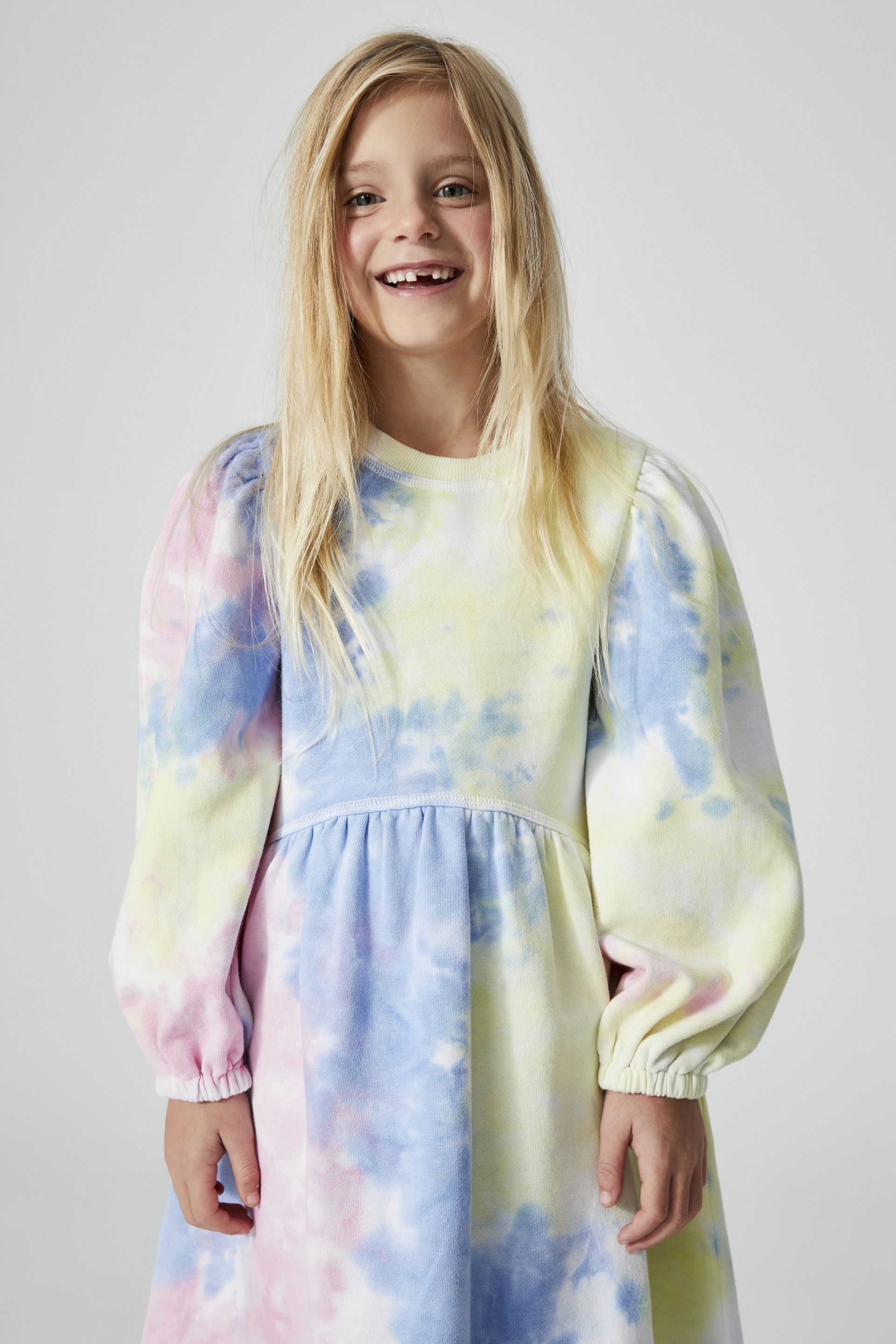 Cotton On Kids - Flora Long Sleeve Dress - Rainbow tie dye