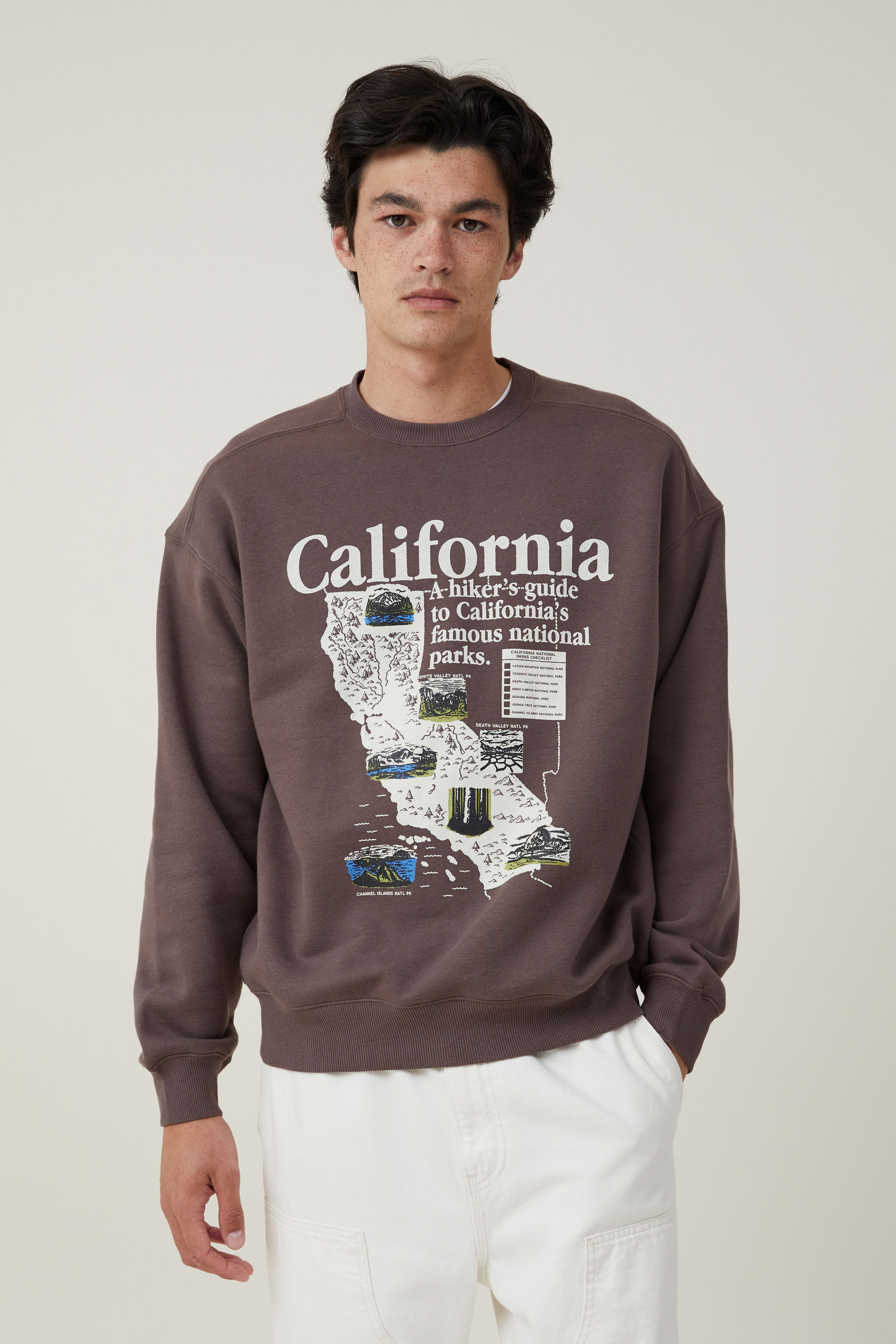 Cotton On Men - Oversized Graphic Sweater - Washed chocolate/ california