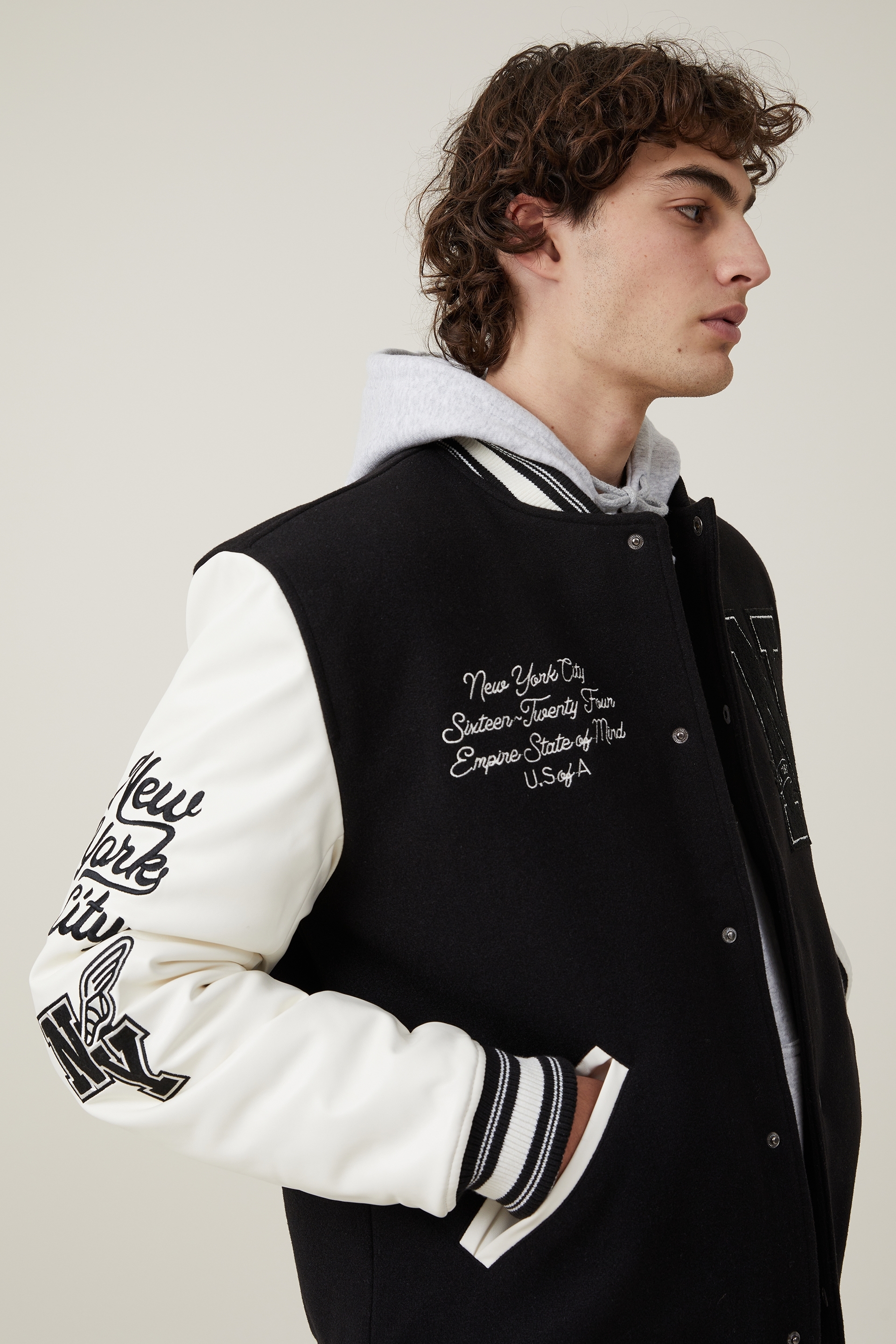 Louis Vuitton Graphic Cotton Bomber Jacket Anise. Size 50