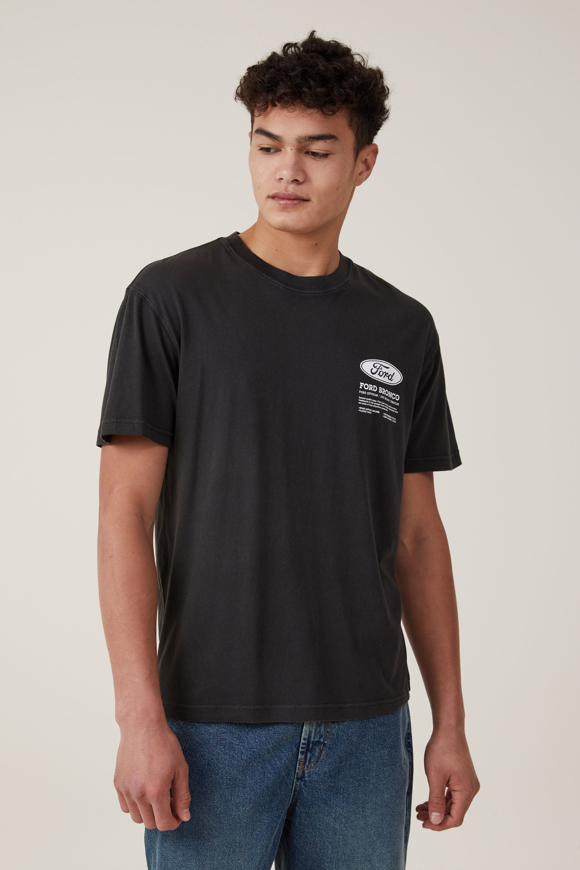 Cotton On Men - Ford Loose Fit T-Shirt - Lcn for washed black/bronco