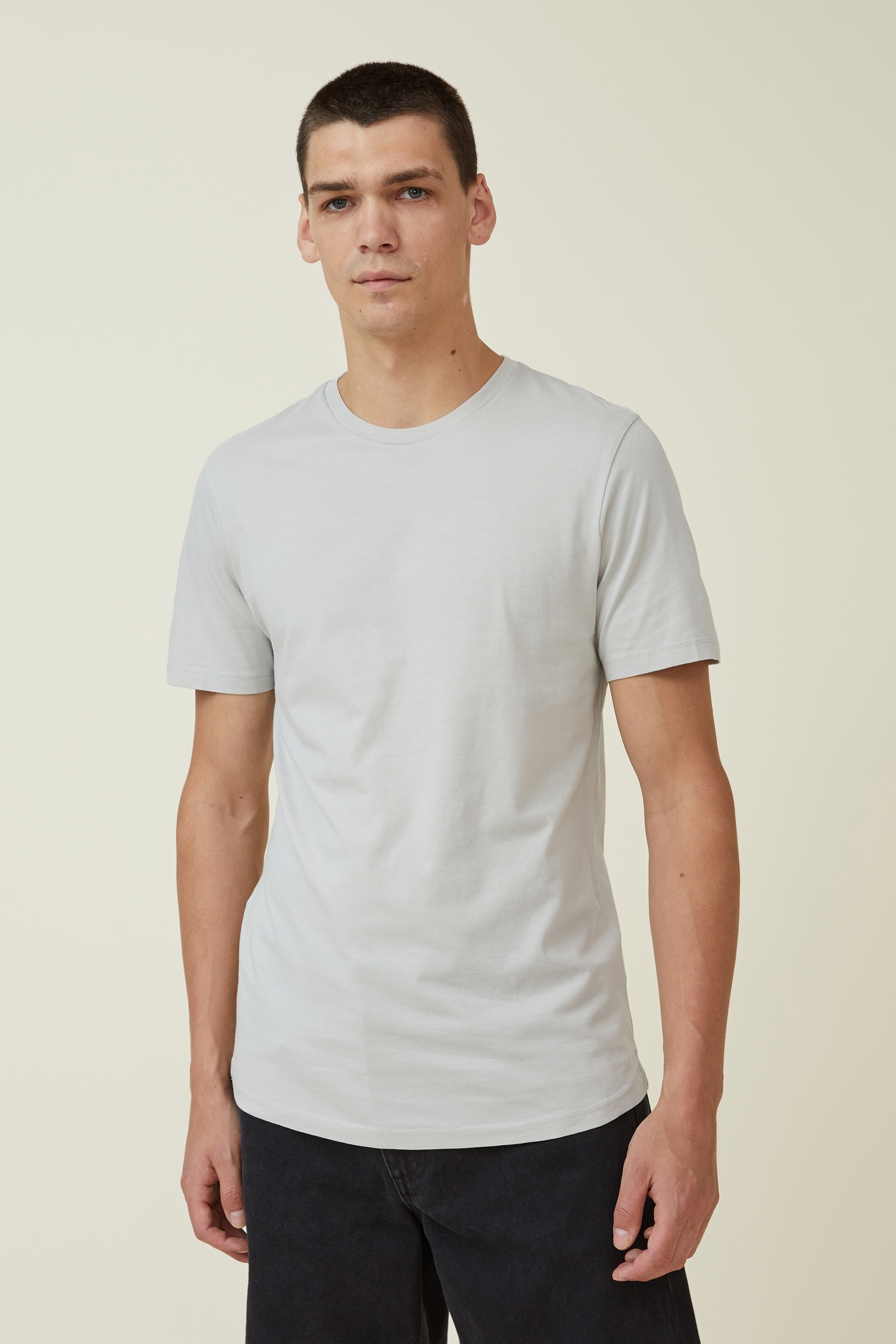 Cotton On Men - Organic Longline T-Shirt - Smoke