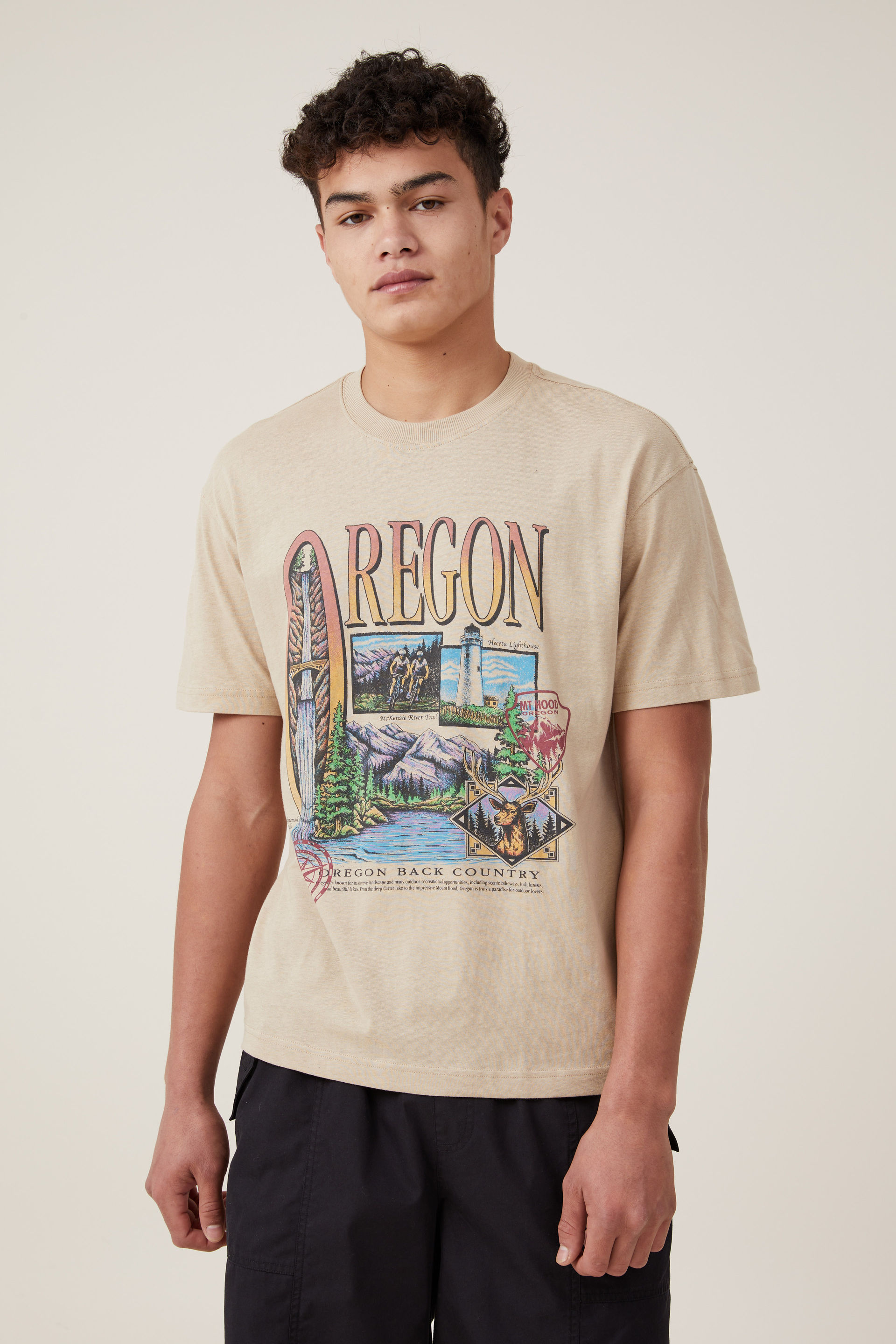 Cotton On Men - Premium Loose Fit Art T-Shirt - Stone clay/oregon