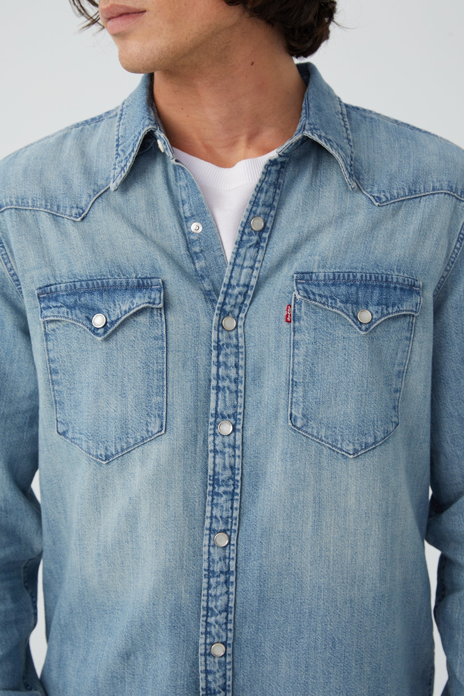 levi's woven shirt