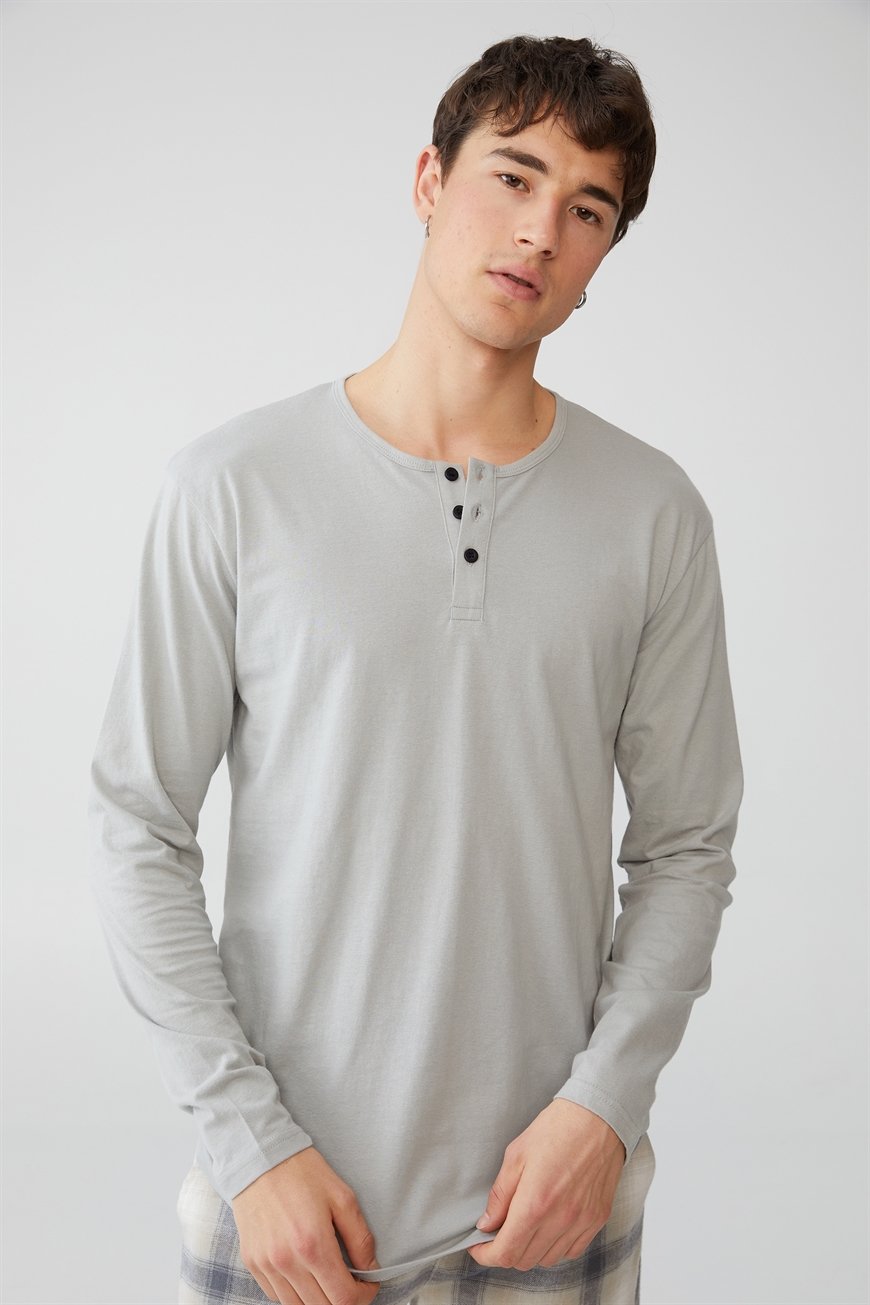 longline full sleeve t shirts