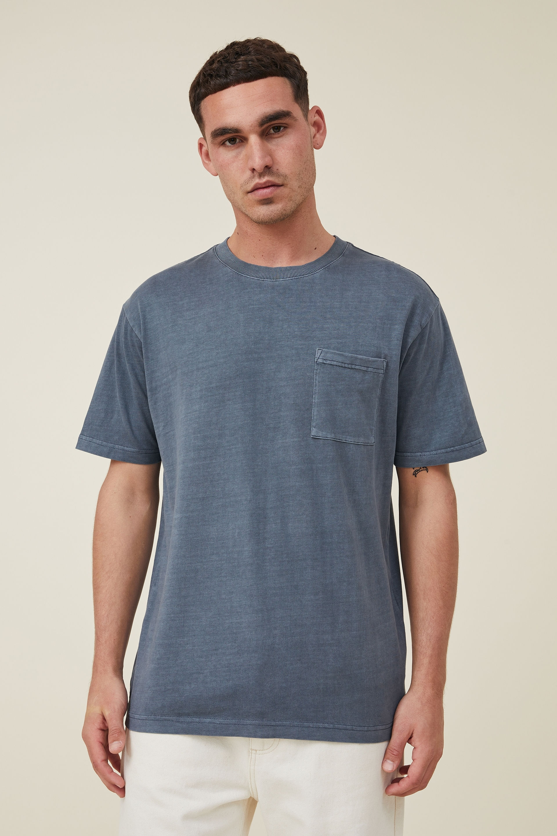 Cotton On Men - Organic Loose Fit T-Shirt - Dusty denim