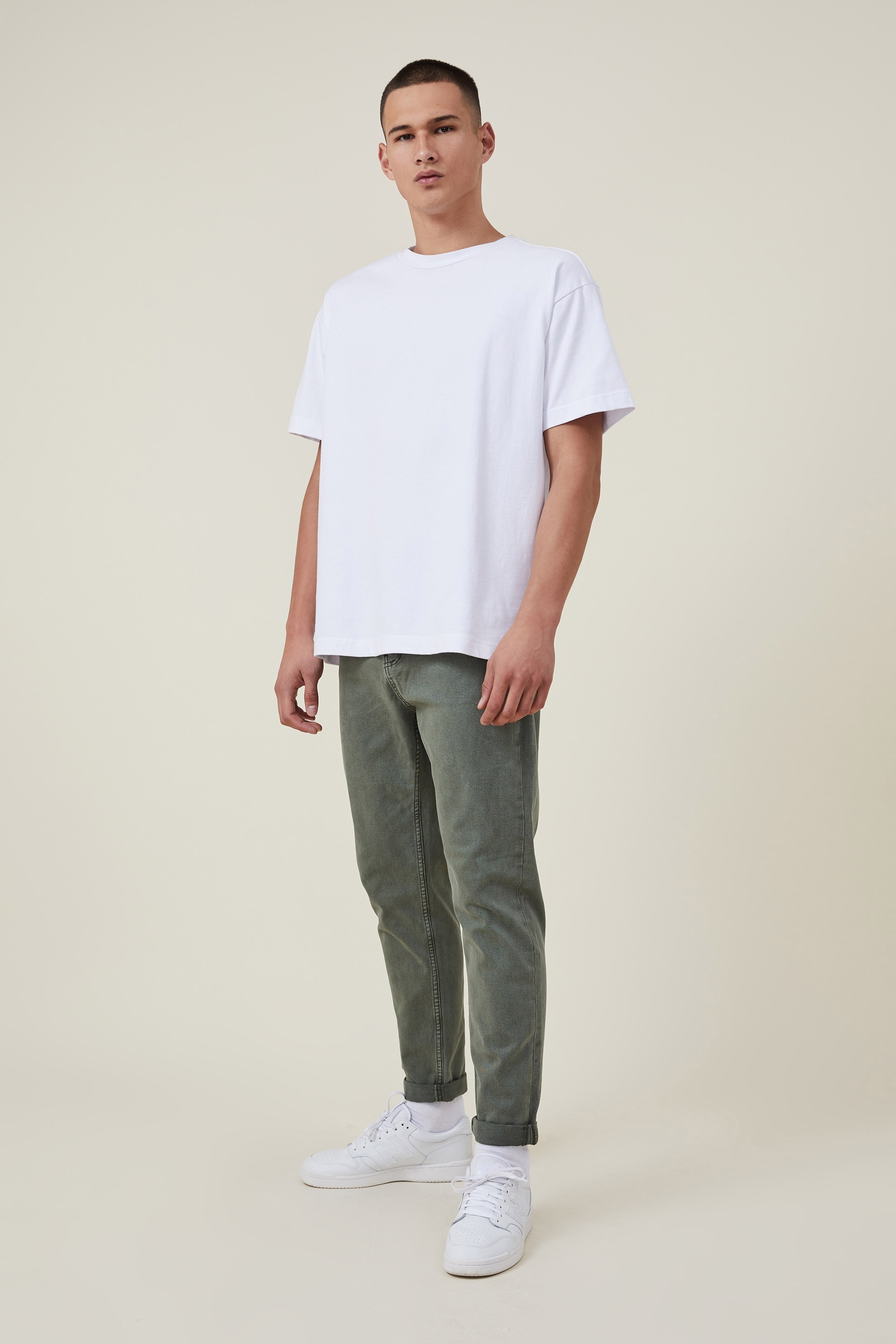 Cotton On Men - Relaxed Tapered Jean - Washed forest green