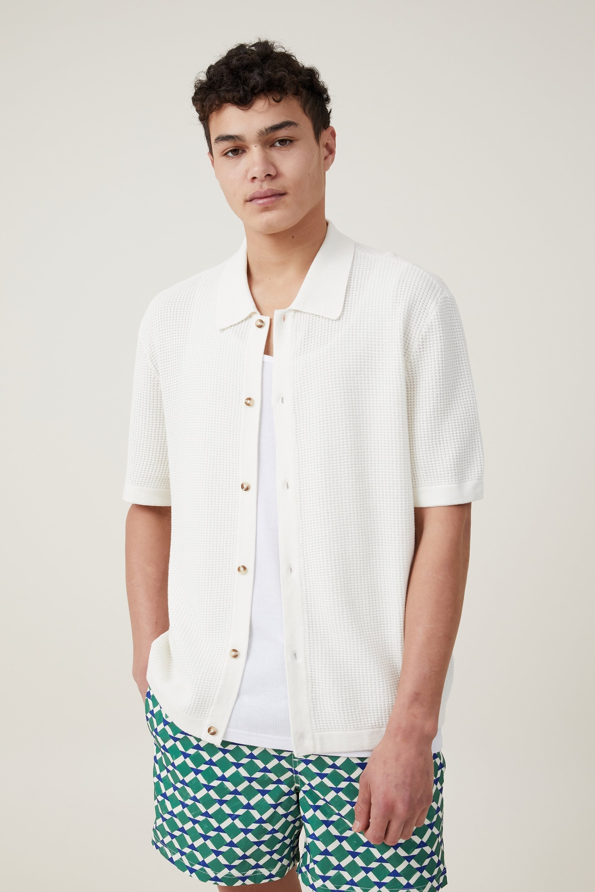 Cotton On Men - Pablo Short Sleeve Shirt - Vintage white