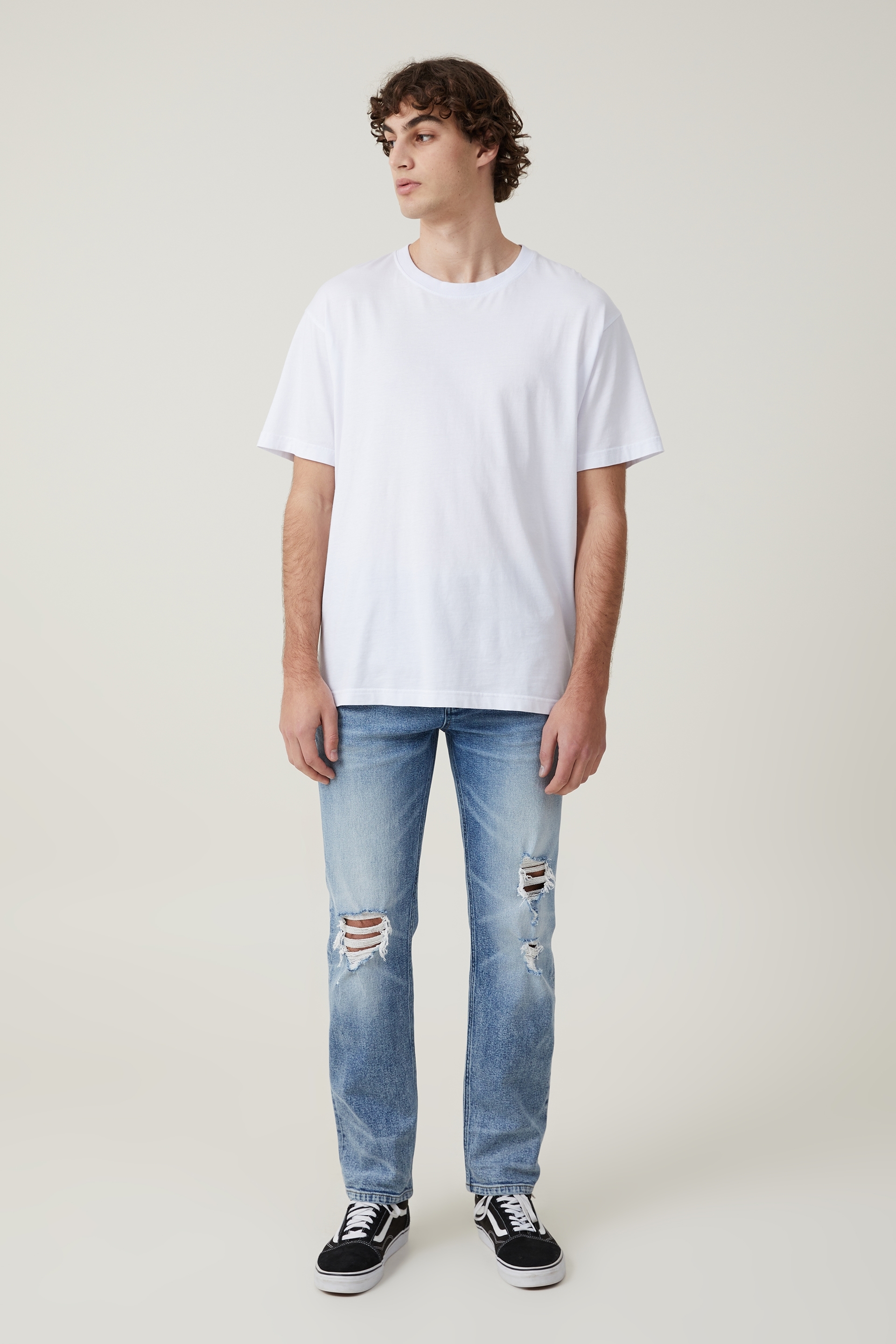 Regular Fit and Straight Jeans for Men - Replay
