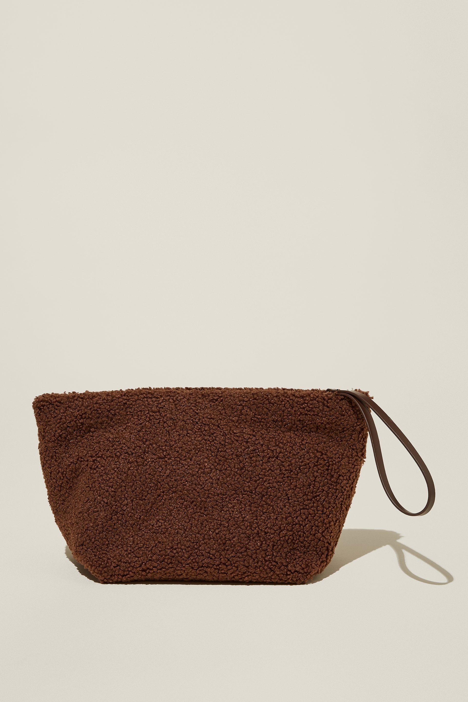 The Holiday Cosy Pouch