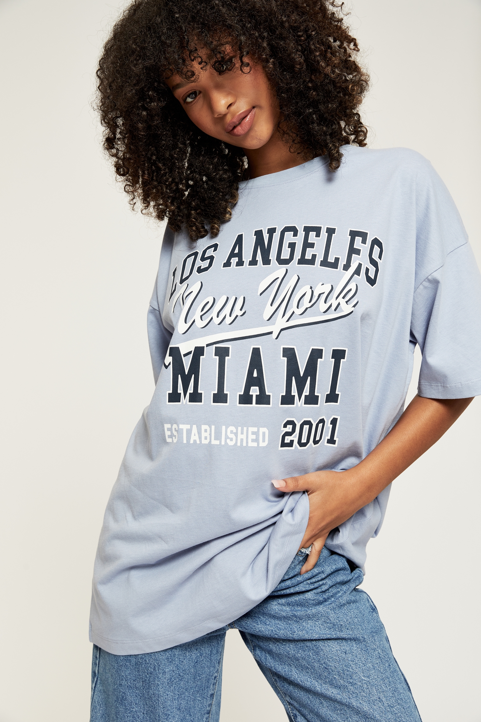 Supré - Camryn Oversized Printed T Shirt - Blue rider/cities