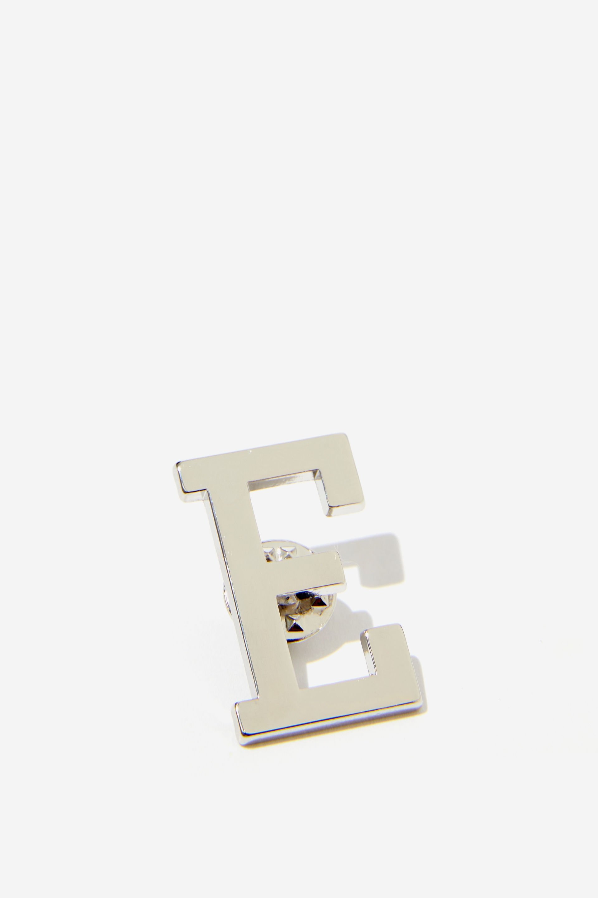 Typo - Alpha Pin - E silver