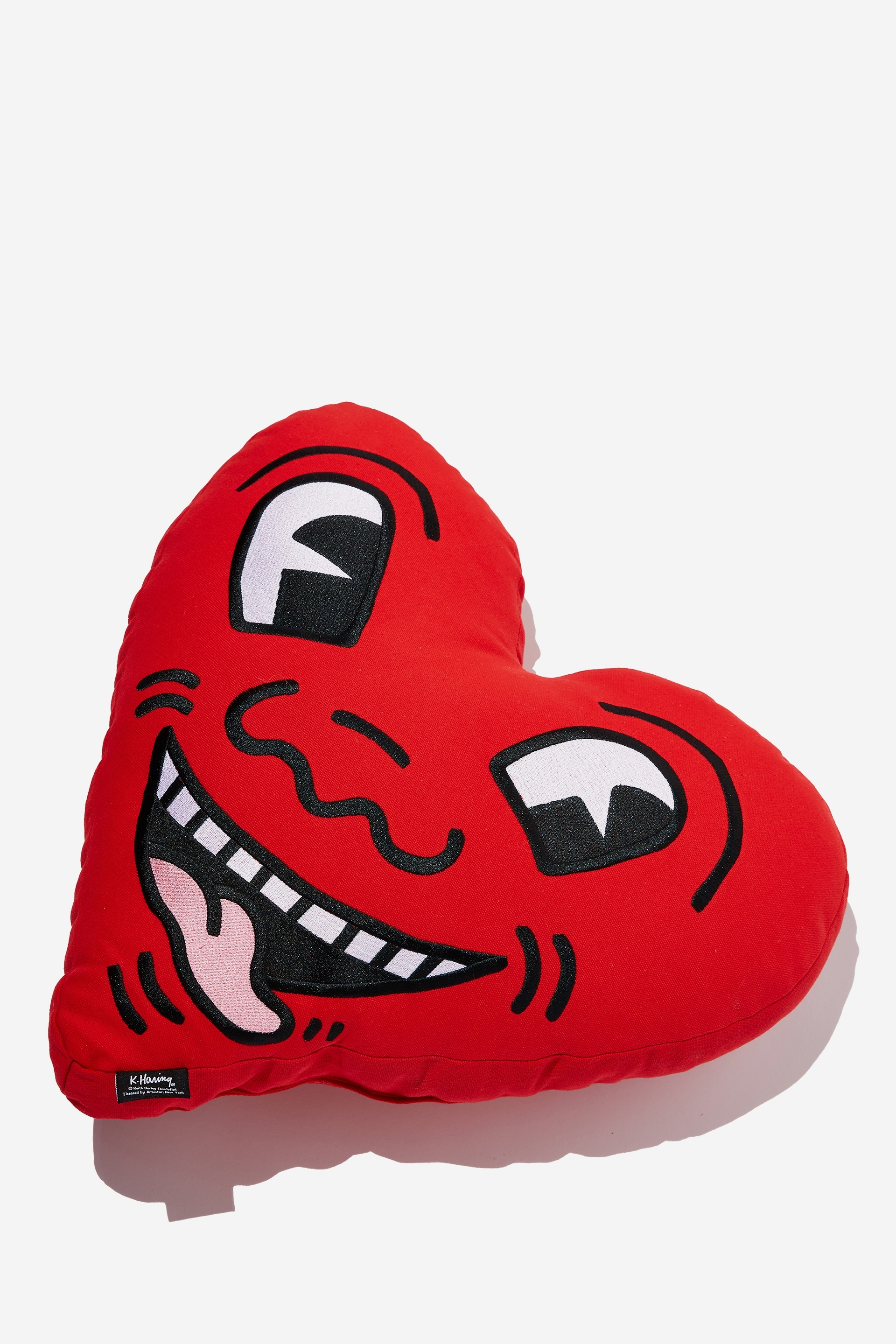 Typo - Keith Haring Get Cushy Cushion - Lcn kei keith haring red heart