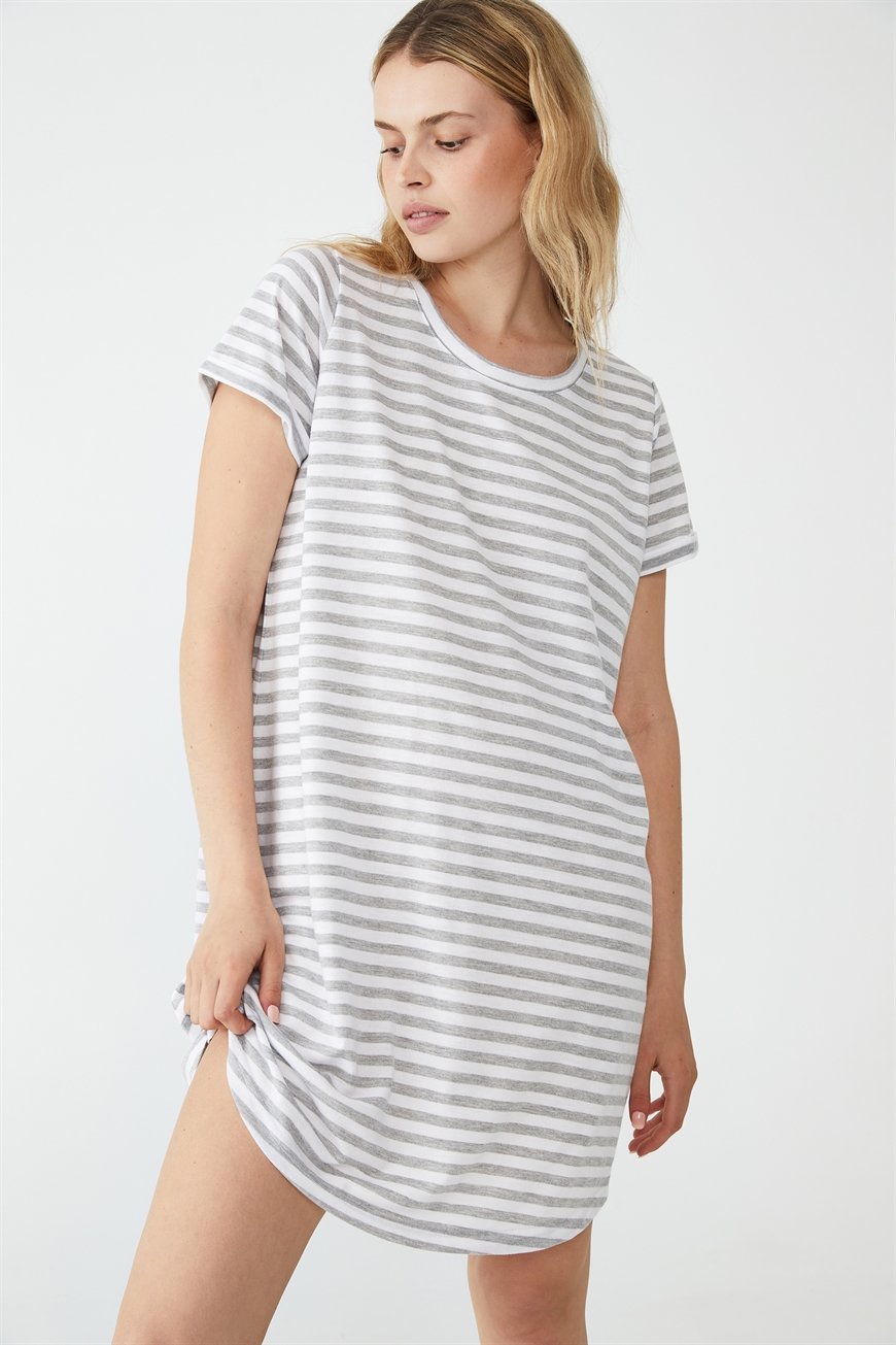 glassons t shirt dress