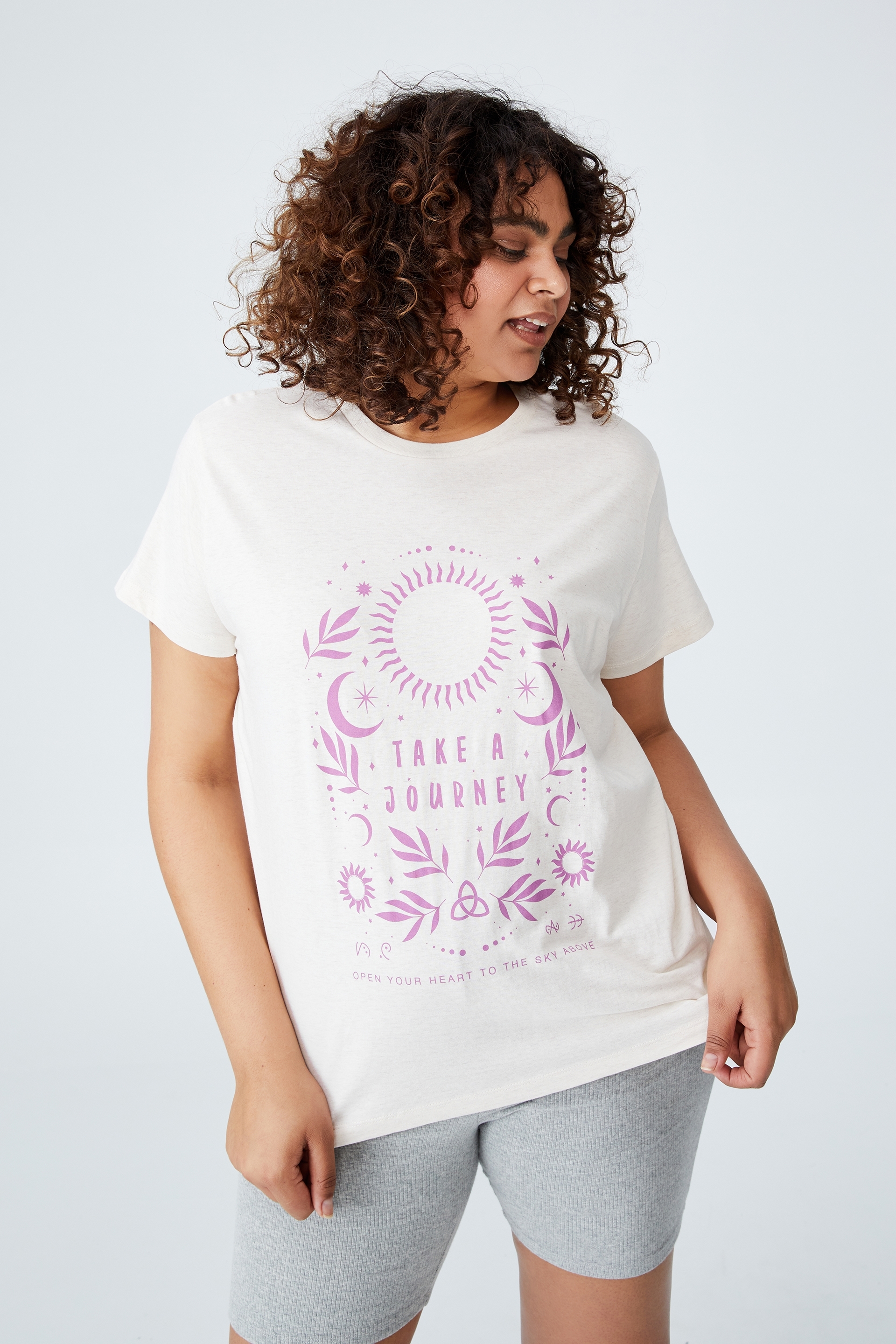 Cotton On Women - Curve Graphic Tee - Take a journey/gardenia marle