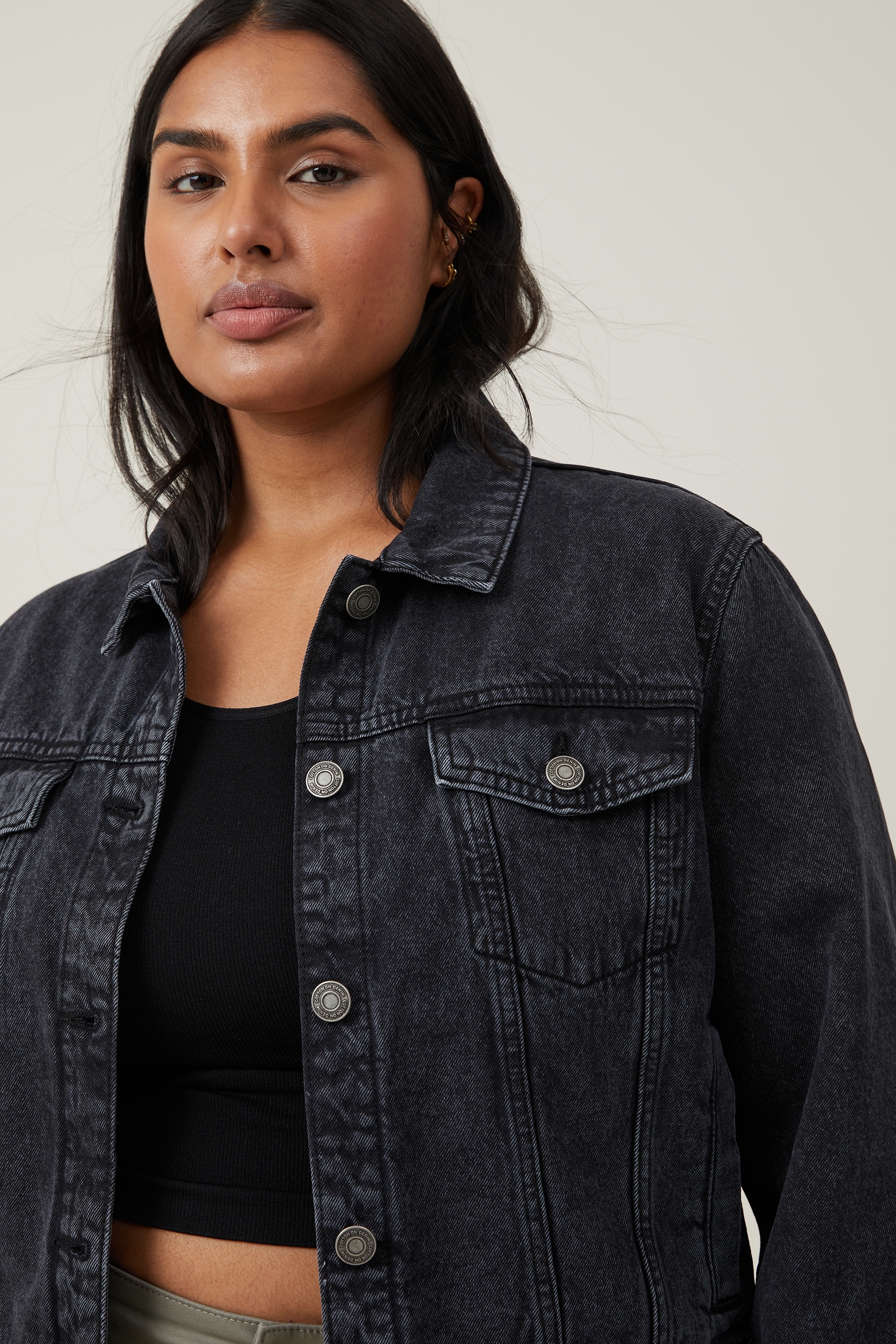 Paige vintage blue sleeveless denim jacket with a loose fit for women |  Circle Of Trust official webshop