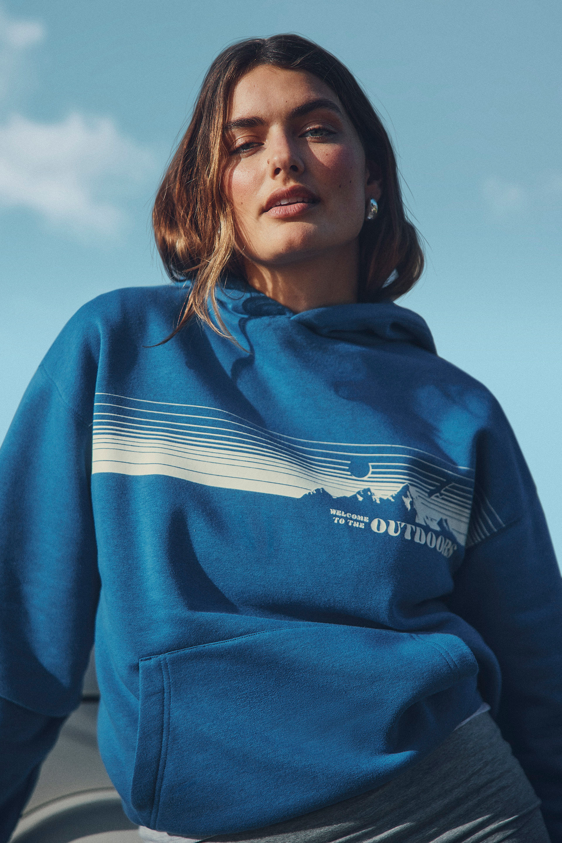 Cotton On Women - Classic Graphic Hoodie - Outdoors/ blue moon