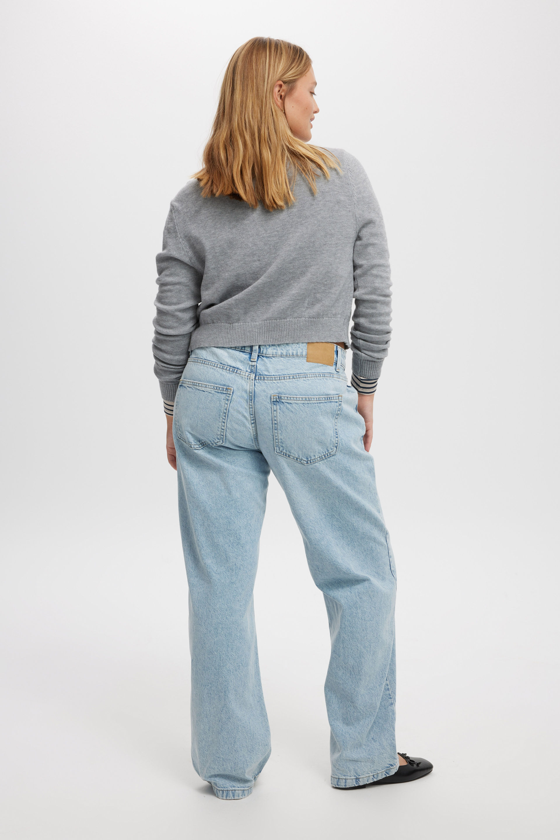 Winona 90's Wide Leg Jeans - Medium Blue Wash