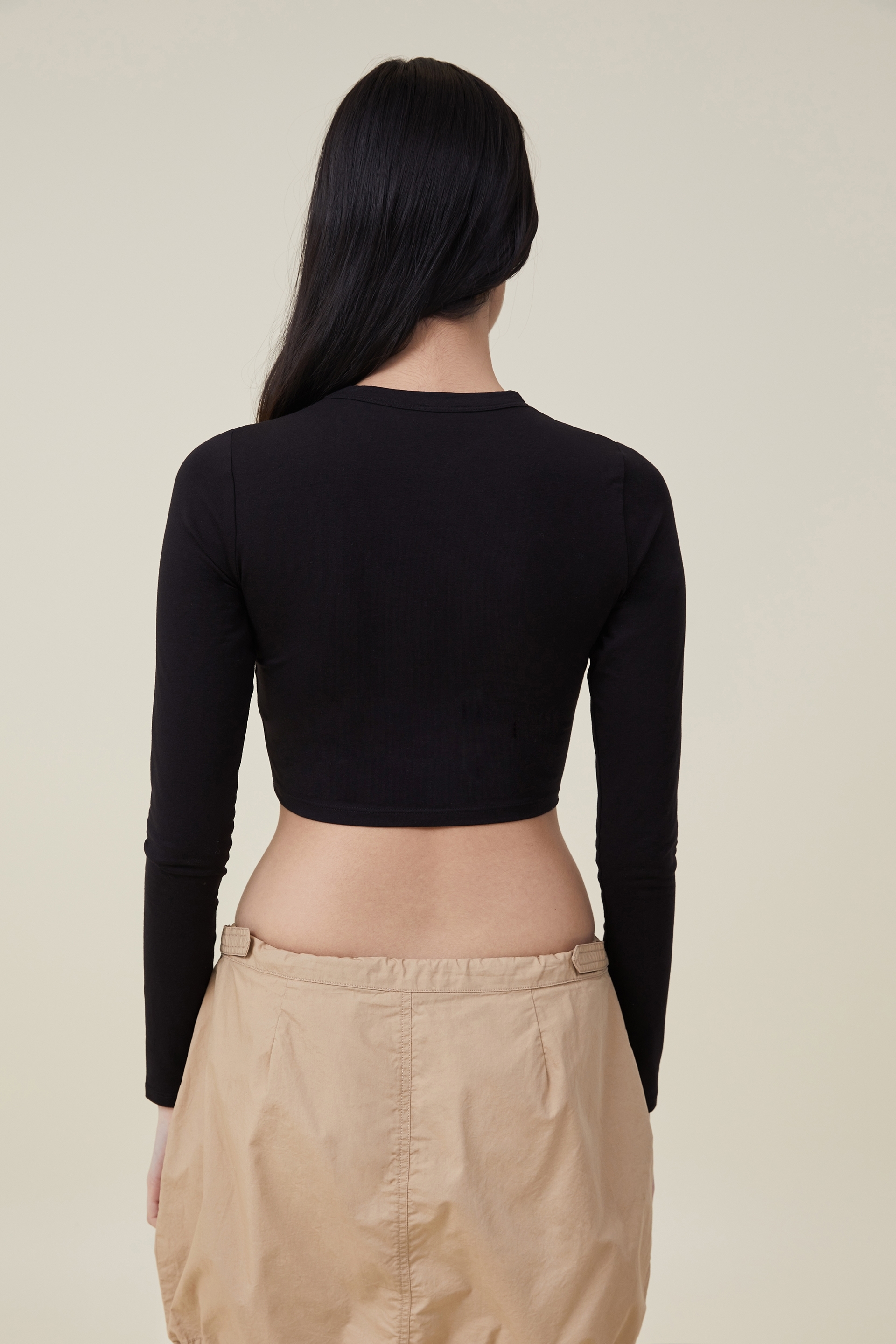 micro-crop-long-sleeve-top