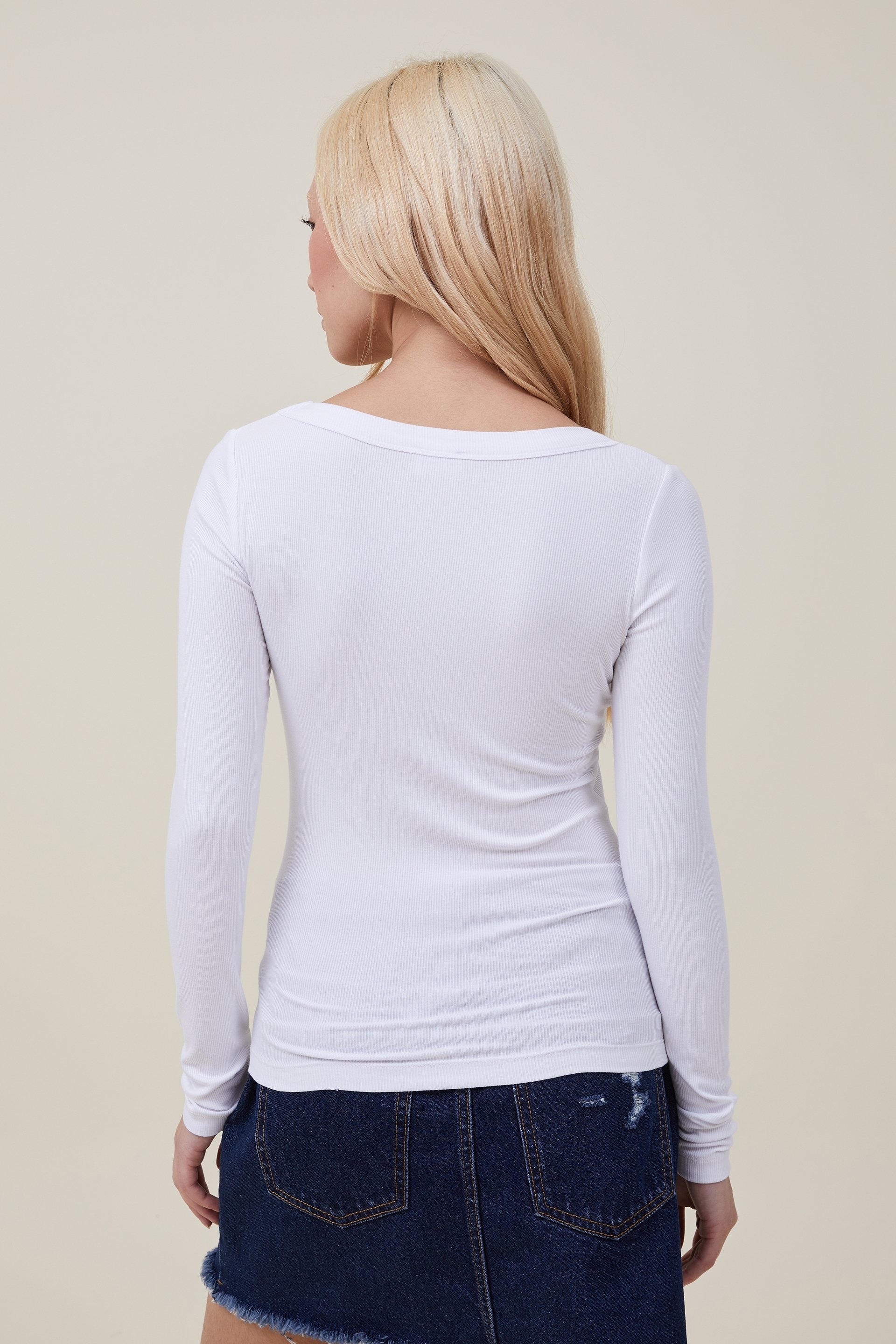Cotton Scoop Neck Long Sleeve Top in What The Shell