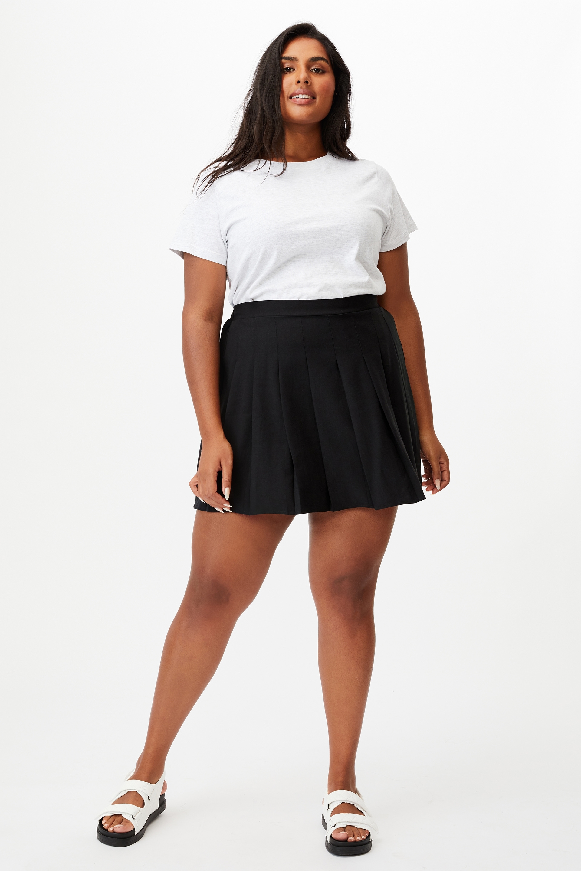 Cotton On Women - Curve Tia Pleated Mini Skirt - Black
