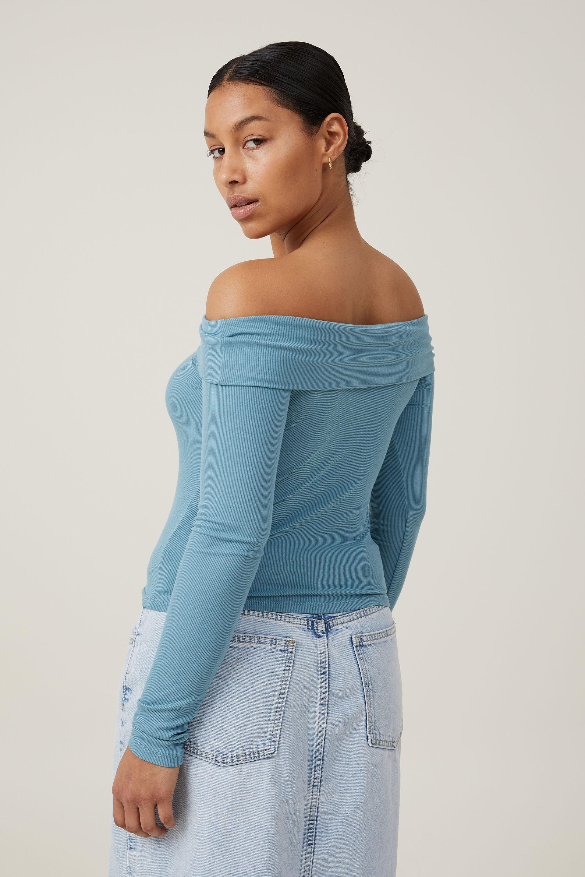 Bobbie Off Shoulder Long Sleeve Top 