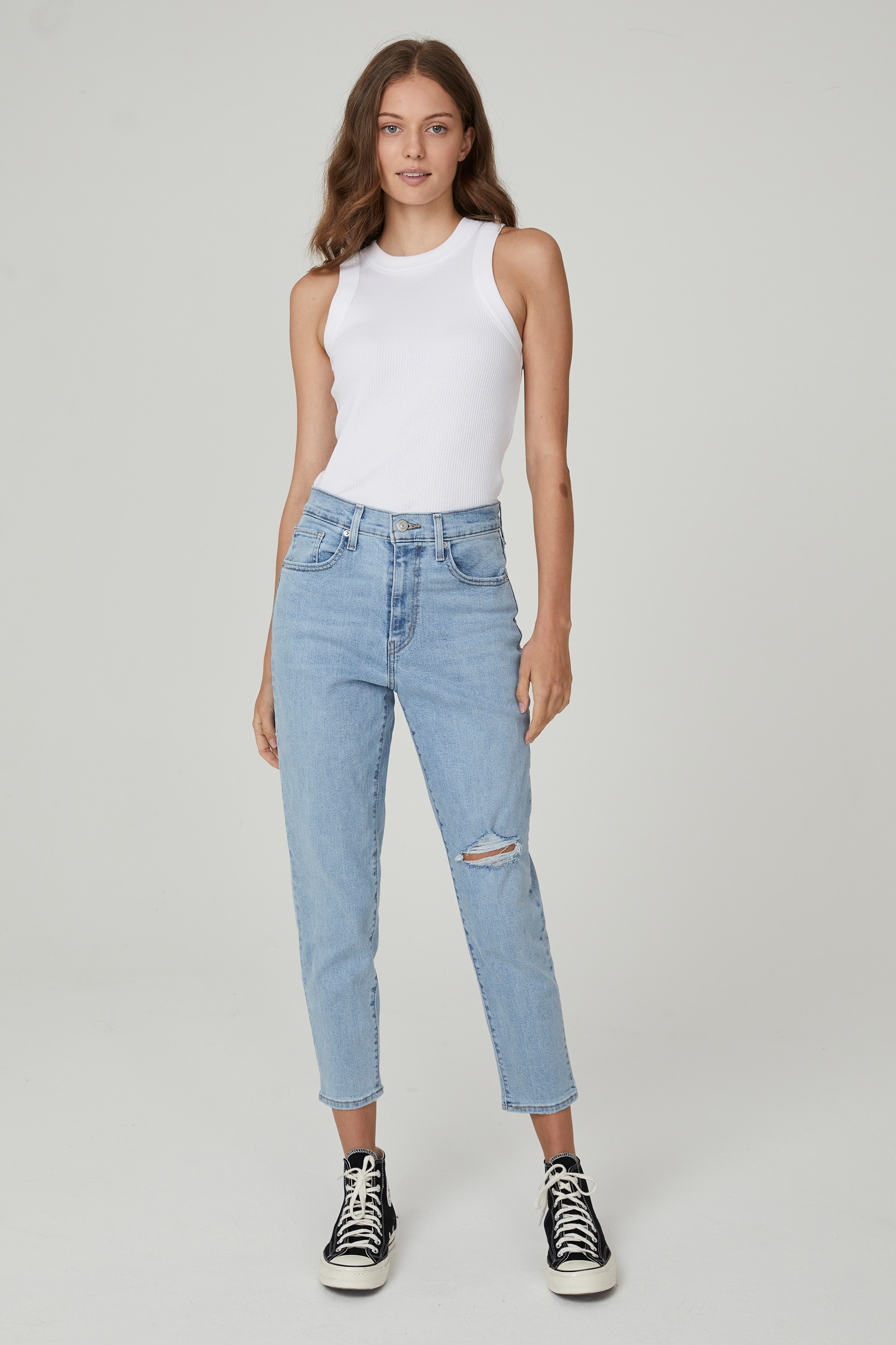 levi stretch mom jeans