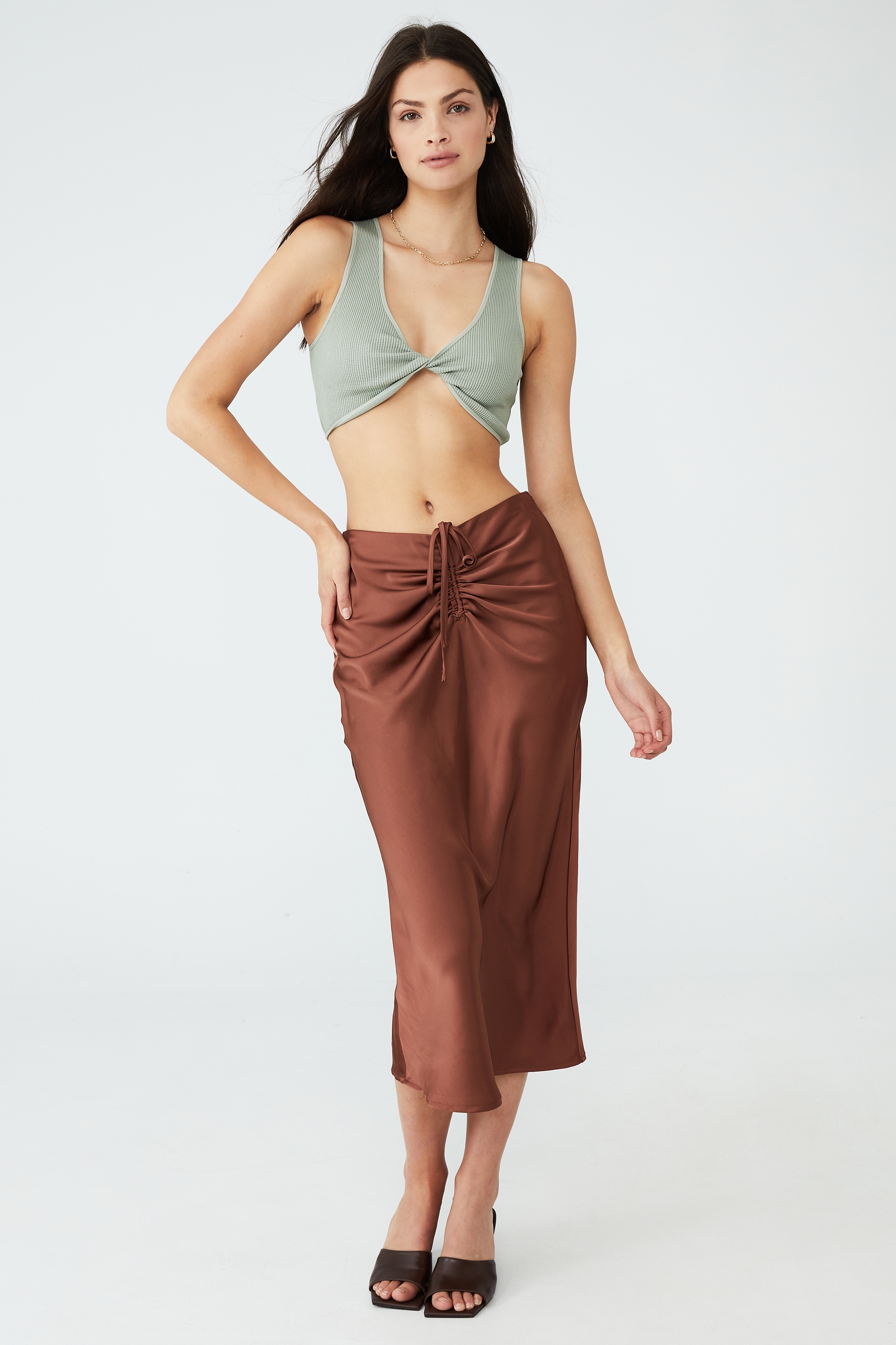 Cotton On Women - Woven Santorini Satin Ruched Midi Skirt - Vintage brown