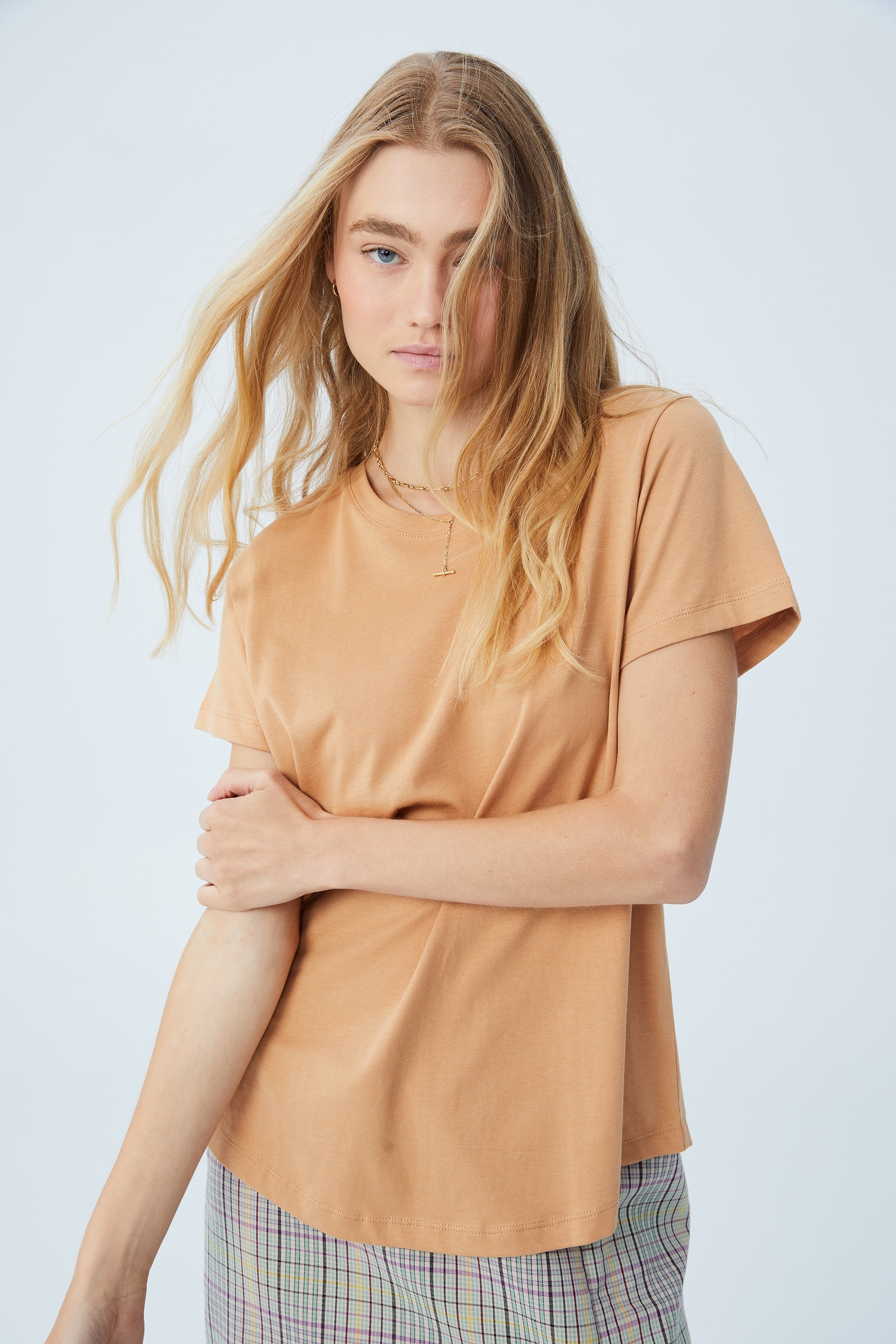 Cotton On Women - The One Crew Tee - Soft taupe